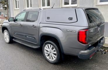 Hardtop mit manuellen Seitenklappen, kabinenhoch, in Wagenfarbe lackiert für VW Amarok Doppelkabiner, Modell 2023