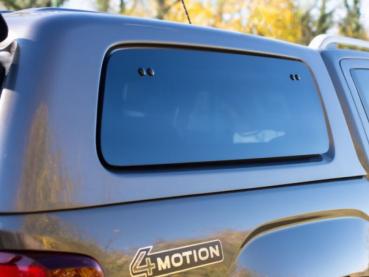Hardtop mit aufklappbaren Seitenscheiben, in Wagenfarbe lackiert, kabinenhoch, für VW Amarok Doppelkabiner, Modell 2023