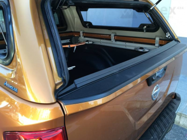 Hardtop mit aufklappbaren Seitenscheiben, in Wagenfarbe lackiert, kabinenhoch, für Nissan NP300 D23 Doppelkabiner, Modell 2016 + 2019