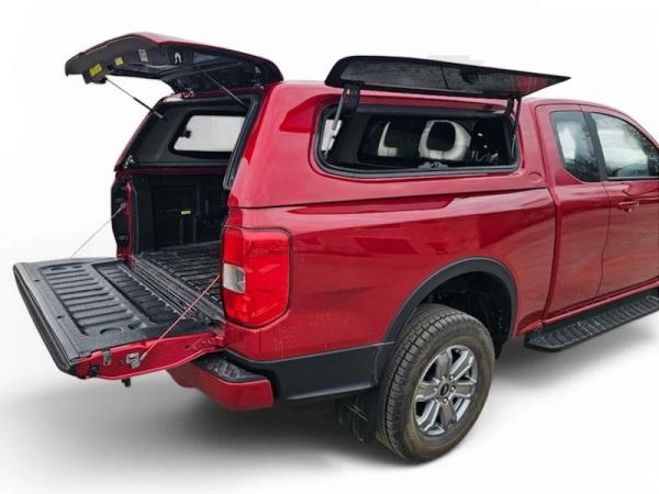 Hardtop mit Schiebefenster (Fahrerseite) und Klappfenster (Beifahrerseite), in Wagenfarbe lackiert, für Ford Ranger Xtra-Cab (1,5-Kabiner), Modell 2023