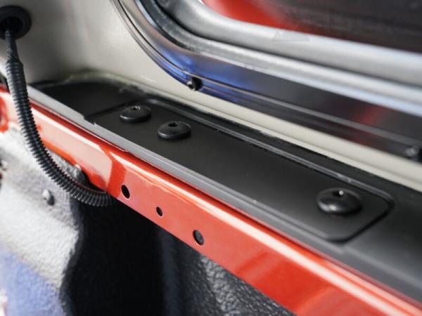 Hardtop mit seitlichen Schiebefenstern, in Wagenfarbe lackiert, kabinenhoch, für Ford Ranger RAPTOR Doppelkabiner, Modell 2023